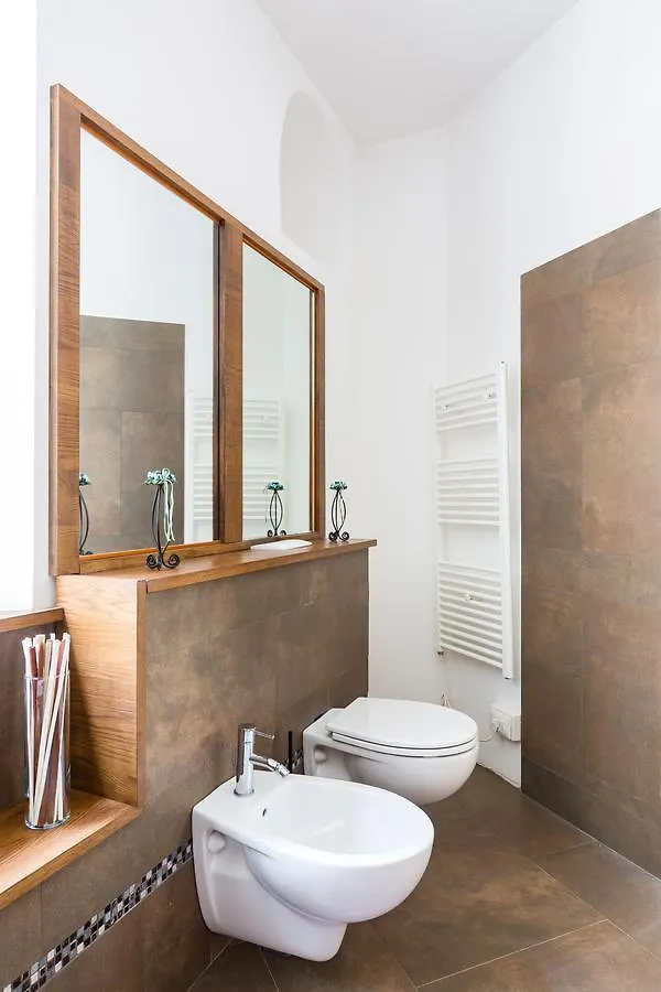 The Royal Story Apartment Rome 0*,