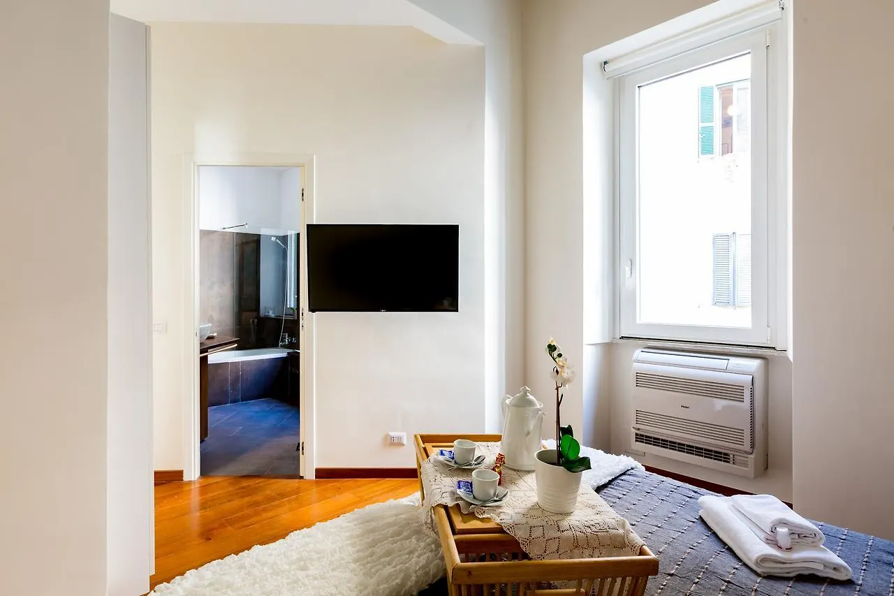 The Royal Story Apartment Rome